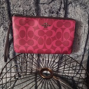 Coach Double Corner Zip Clutch